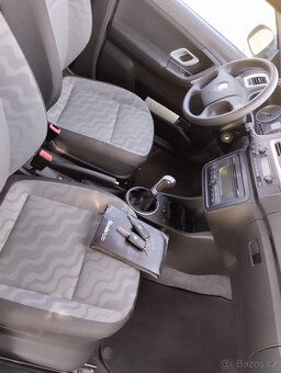 Škoda fabia 1.4 kombi r.v.2009 - 10