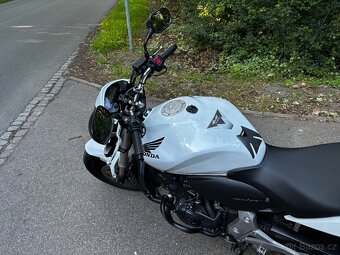 Honda Hornet CB 600F - 10
