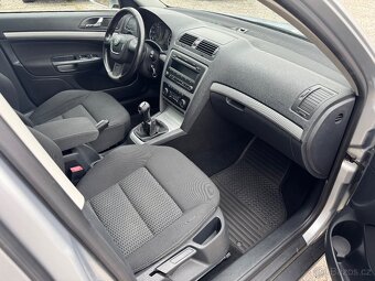 ŠKODA OCTAVIA II FL COMBI 1.4 TSI ELEGANCE TOP STAV - 10