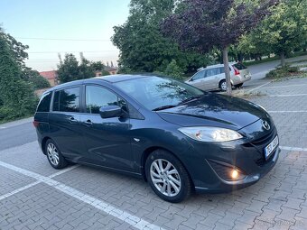 Mazda 5 - 10