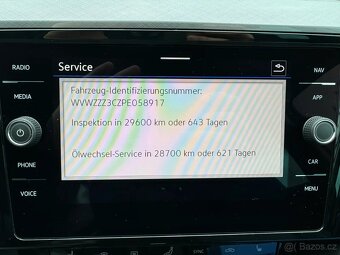 VW Passat Variant 2.0 Business Virtual - 10