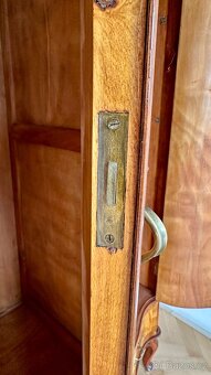 Empírová komoda a skříň - 10