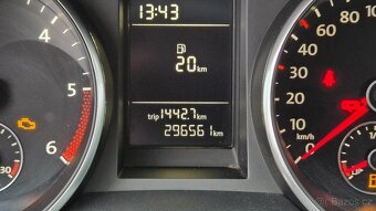 Volkswagen Golf  VI  2,0 TDI - 10