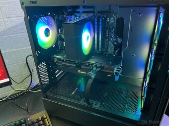 Herní PC-Ryzen-16Gb-Aorus RX5700XT 8G-Záruka-Wi-Fi - 10
