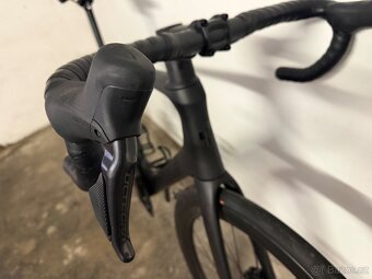 Silnicni karbonove kolo model 2026 velikost 58 - 10