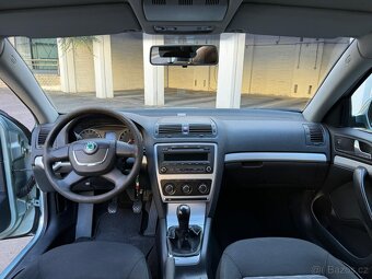 Škoda Octavia II - 10
