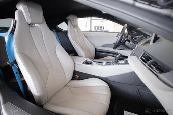 BMW i8 - 10