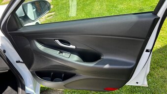 Hyundai i30 1.4 T-GDI 103 kW, automat - 10