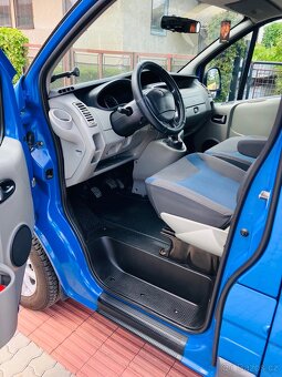 Renaul Trafic 2.0 Dci ,TOP STAV, 2x soupacky, 9 míst - 10