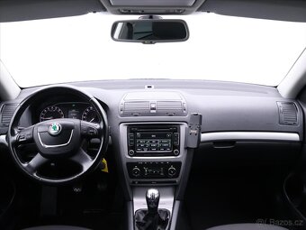 Škoda Octavia 2,0 TDI 103kW Elegance Tempoma (2009) - 10