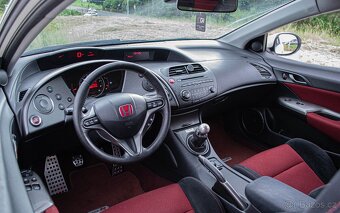 Honda Civic TypeR FN2 2.0 i-VTEC 148kW Championship White - 10
