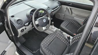 Volkswagen New Beetle, 1.6 benzín, 74kw , r. 2001 - 10