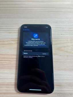 Apple iPhone 11 64GB - 10