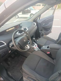 Renault Grand Scenic III 1.5 diesel - 10