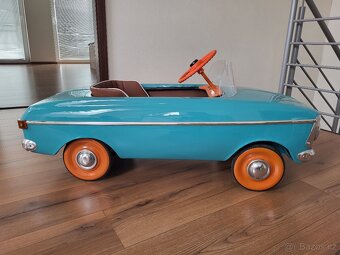 Šlapaci autíčko moskvič - dovoz - 10