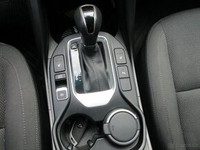 HYUNDAI SANTA FE 2.2 CRDi 147kw 4x4  r.v.2016 ČR.139 000km. - 10