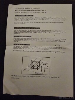 Digitální sejf 35 x 25 x 25 cm - 10