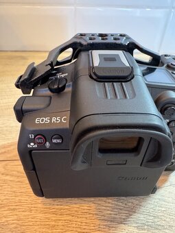 Canon R5C - 10