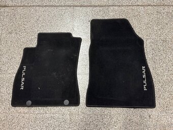 Originální vnitřní textilní i gumové koberečky Nissan - 10