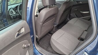 OPEL ASTRA J 1.4 16V 88KW.6 RYCHL.BI-XENONY.NAJETO 103 TIS. - 10