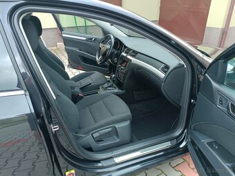Superb 2.0 Tdi 125 kW DSG combi Elegance - 10