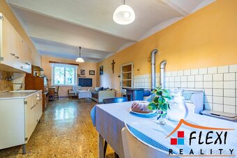 Prodej rodinného domu 250 m², pozemek 1.650 m² - obec Litult - 10