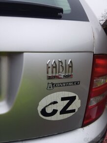 Páté dveře škoda fabia combi 1, kapota - 10