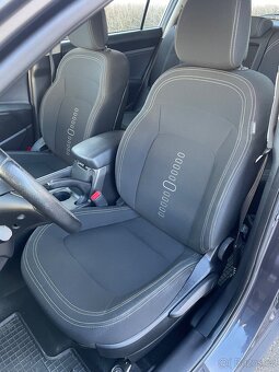Kia Sportage 2.0 CRDI 4x4 AWD - 10