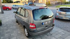 Renault Scenic 1.6i,16V automat 2000 2 ks - 10
