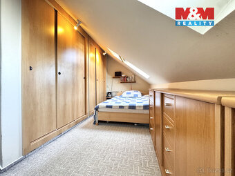 Prodej dvougeneračního RD v Hati, ul. Lipová - 10