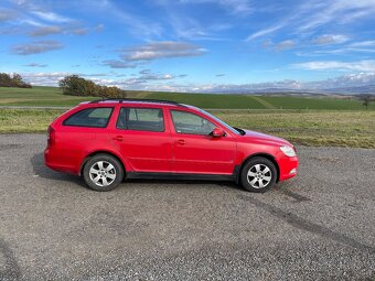 Škoda Octavia II kombi Facelift - 10