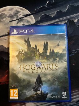 Prodám PS5 ŠLÍM Disková verze - 10