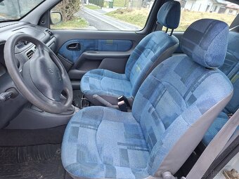 Renault clio 1.2 8v 43kw AC - 10