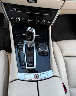 BMW 5GT 530d xDrive 258k - 10
