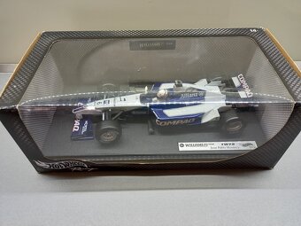 F1 WILLIAMS BMW FW23 2001 MONTOYA HW 1:18 - 10