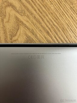 MacBook Pro 15" 2017 touchbar - 10