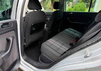 Volkswagen Golf Plus 1,4 TSi top stav 1 Majitel benzín - 10
