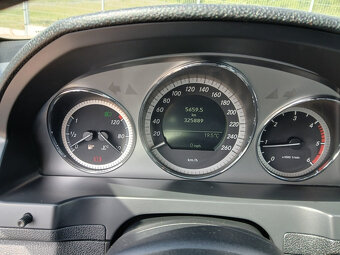 Mercedes C 220 CDi AMG Line - 10