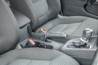 Volkswagen Jetta 1.6 TDI Comfortline DSG - 10