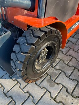 Elektrický vysokozdvižný vozík CPD - 25 Li-on - 10