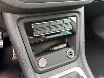 Volkswagen Sharan 2.0 TSI DSG - 10