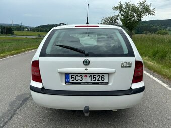 Škoda Octavia Tour 1,6i 75kw Nová STK - 10