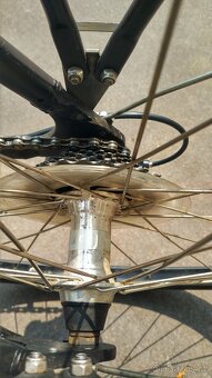 Kvalitní městské kolo Ruhrwerk Shimano Deore - 10