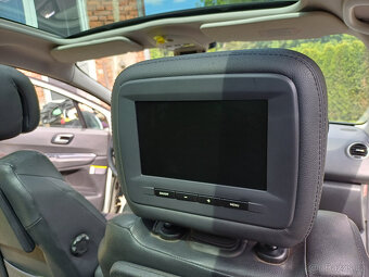 Prodám Peugeot 5008 1,6HDI 82 kw - 10
