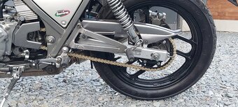 Yamaha srx 6 cafe racer - 10