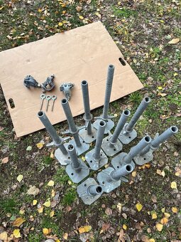 Lešení Hünnebeck Bosta . - 10