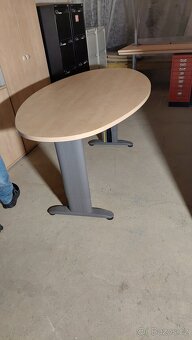 Kancelářský nábytek - 10