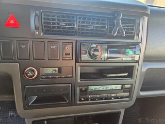 Vw T4 Caravelle 2.5 TDI m.2002 WEBASTO, DIGIKLIMA - 10