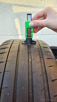 Michelin Pilot Sport 4S 225/40 R19 93Y XL - 10