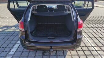 Prodám Chevrolet Cruze, 2,0 VCDi, kombi - ZLEVNĚNO - 10